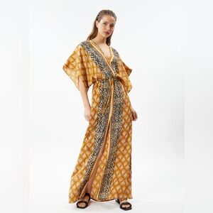 NWT- Deluc Bach Tunic, Small